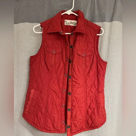 Aventura vest, women’s size medium. Beautiful fall burnt orange color 🍁 - Picture 9 of 11